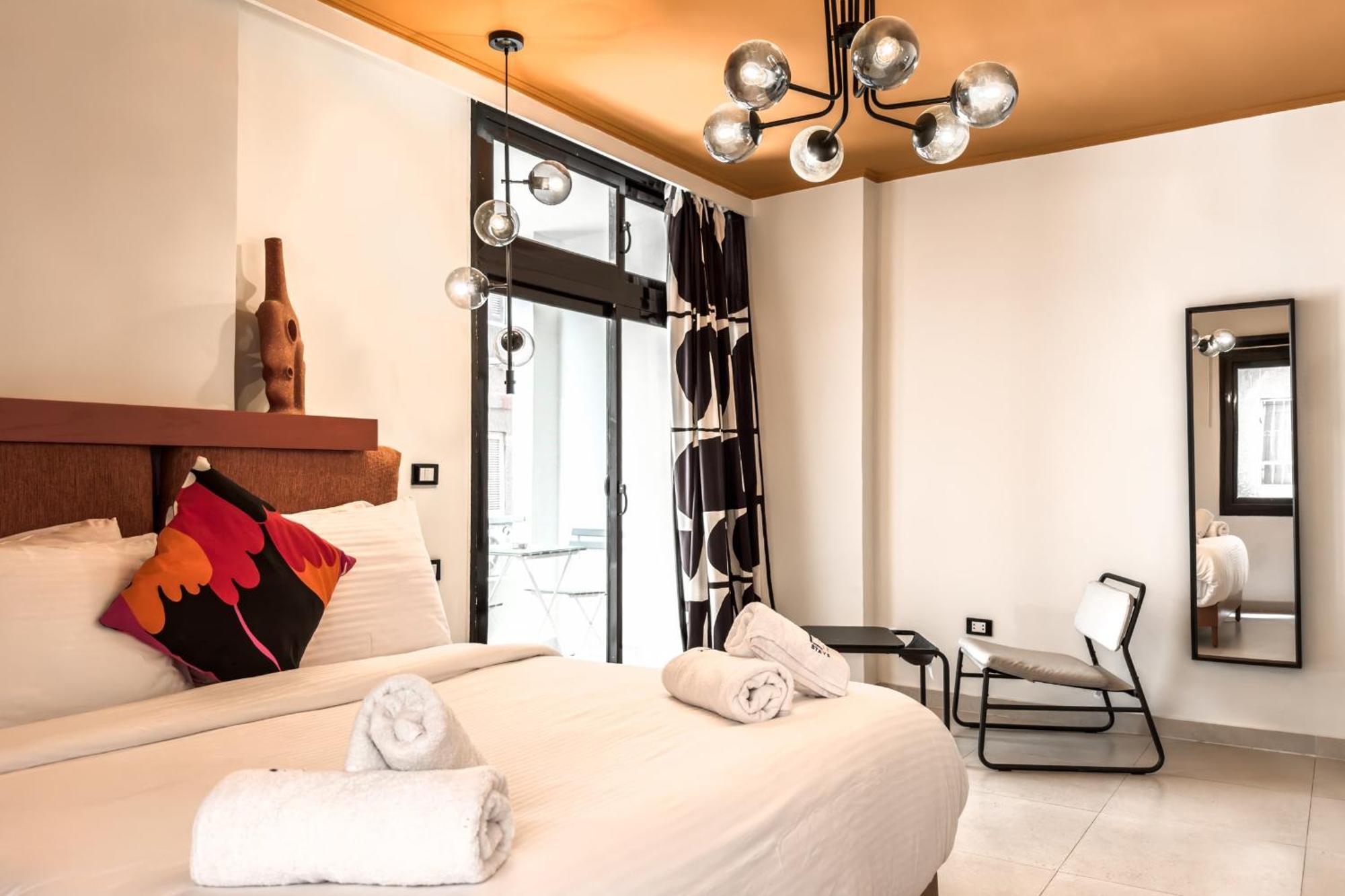 The Groovy 2 Bdr 5 Min To Cai Airport Apartment